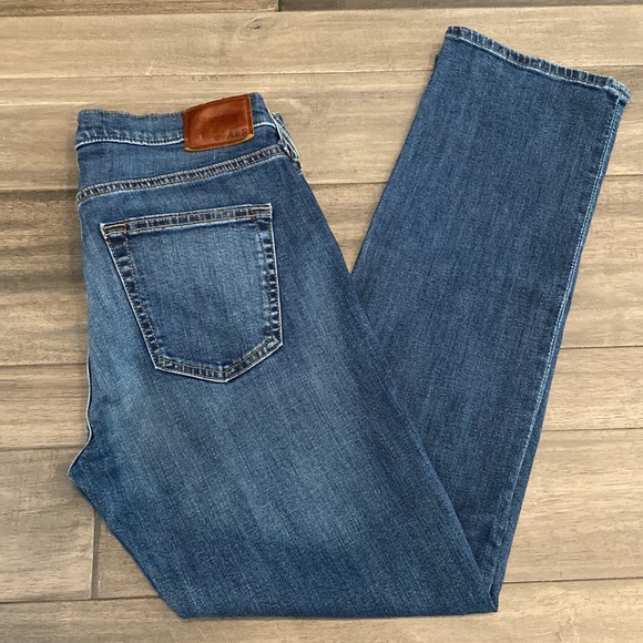 Abercrombie Fitch Kennan Straight 
